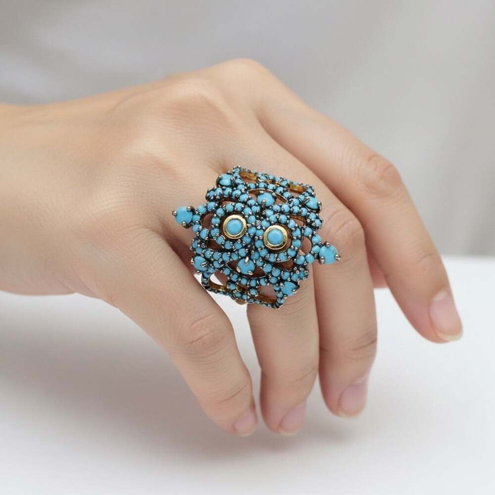 Vintage Turquoise Cluster Statement Ring Size 7 Gold Tone